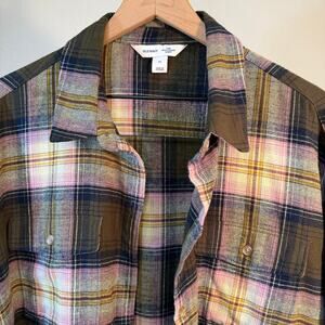 Old Navy Boyfriend Plaid Flannel Shirt XL — Lightweight shacket-style shirt